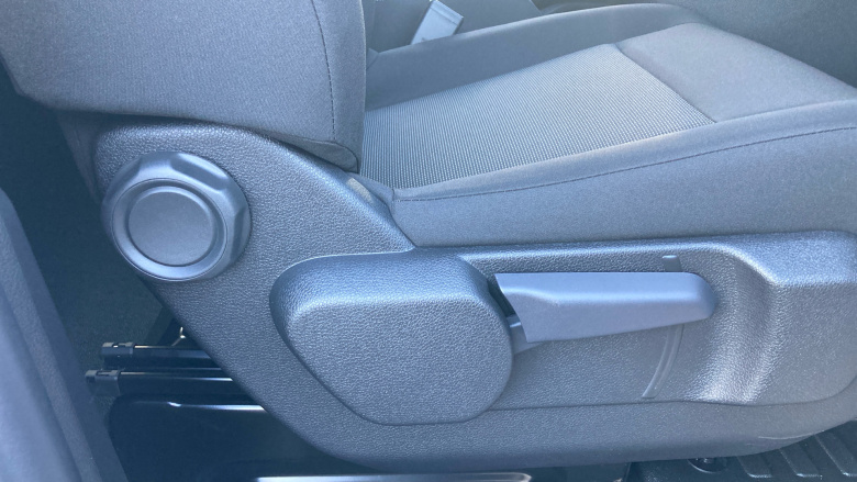 Vauxhall Vivaro L2 Diesel 2.0 Turbo D 145 Prime H1 Double Cab